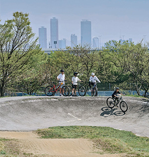 서울사랑 표지 5월 사진