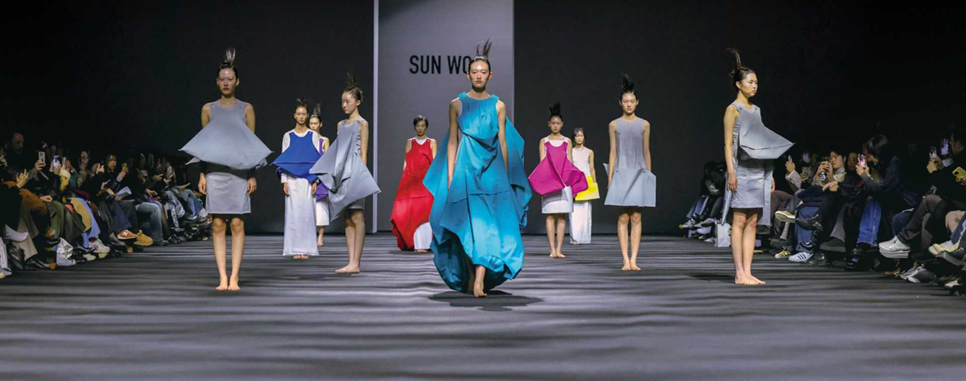 한발 앞서 선보인 2024 F/W 서울패션위크