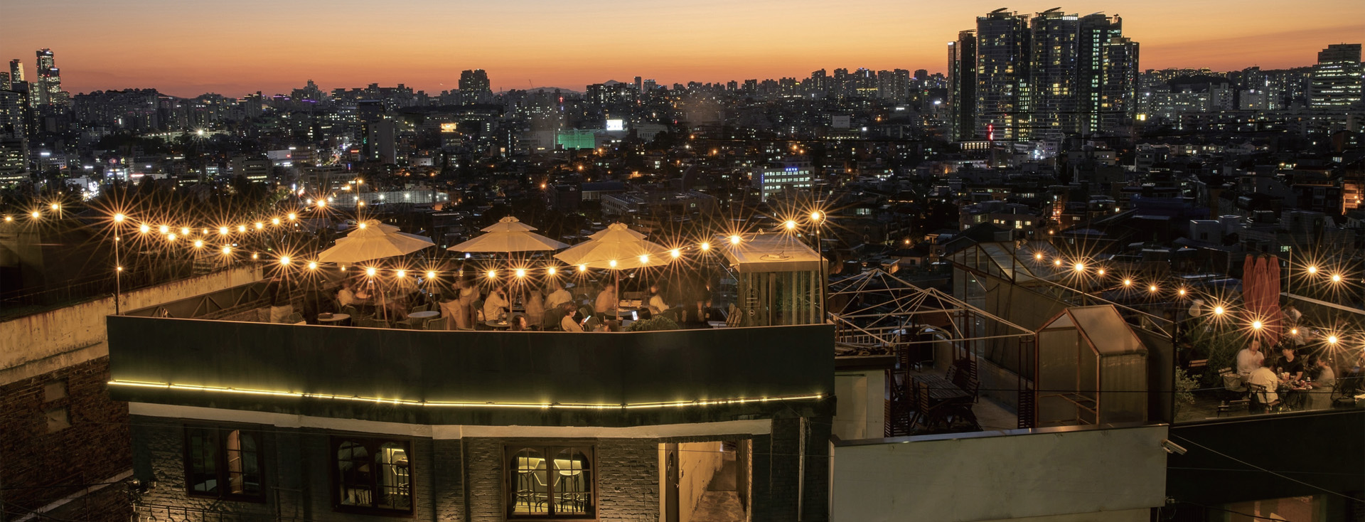 웹툰 속 서울은 늘 누군가의 1화다