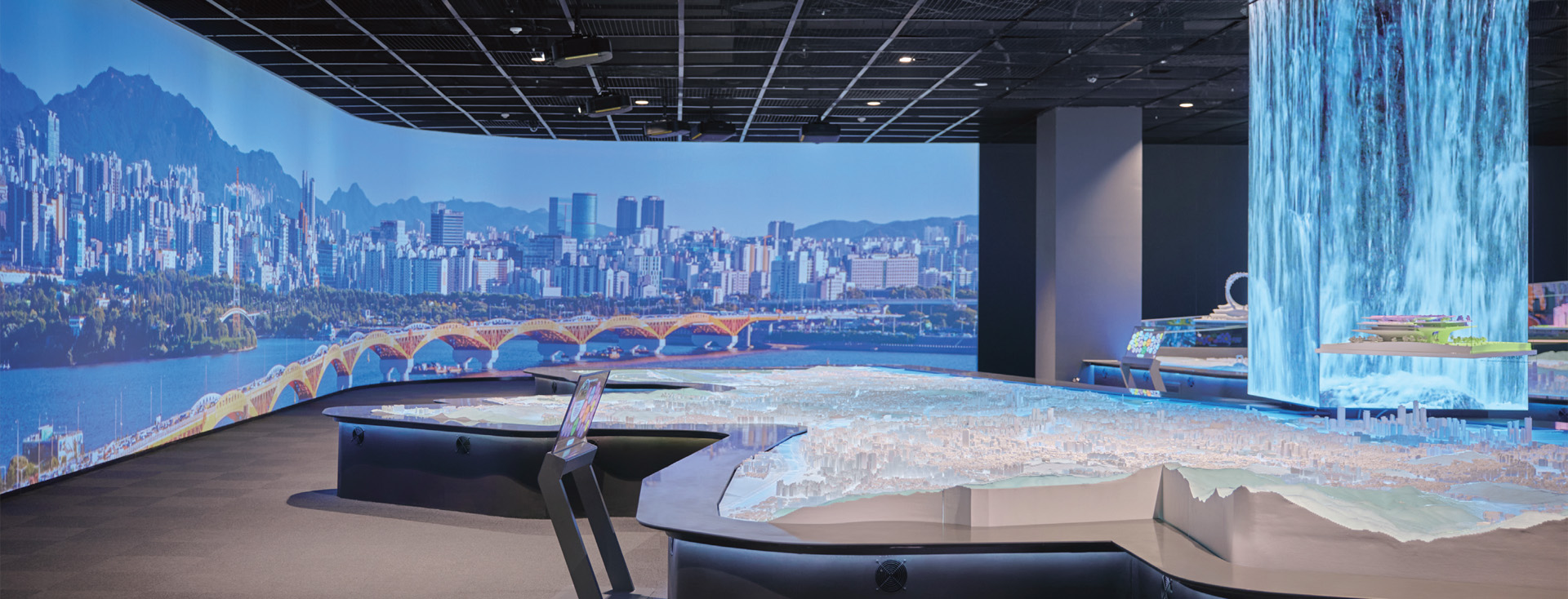 시청 지하에서 만나는 내 친구 서울 서울갤러리