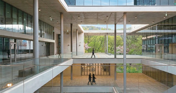 보이지 않는 문턱까지 낮춘 서울시 어울림플라자