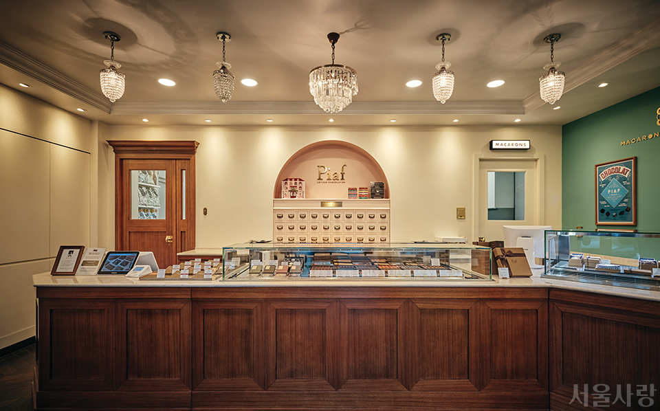 삐아프(Piaf) 내부